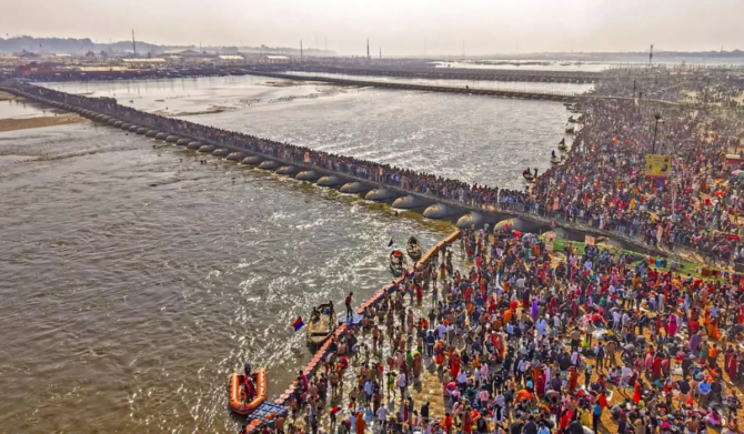Hyderabad to Prayagraj Cab